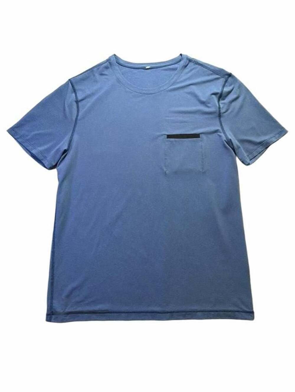 Lululemon Men’s Size Large Performance Blue Casual T-Shirt With Pocket